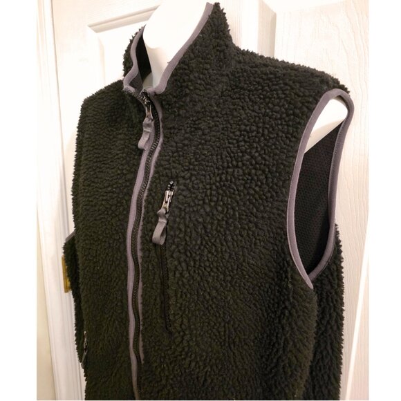 Jockey Black Sherpa Fleece Zip-Up Vest — Men’s Medium - Picture 1 of 7